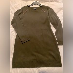 Women’s AGB Sweater Dress Size L